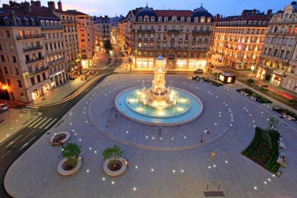 Le Boudoir Apartamento Lyon Exterior foto